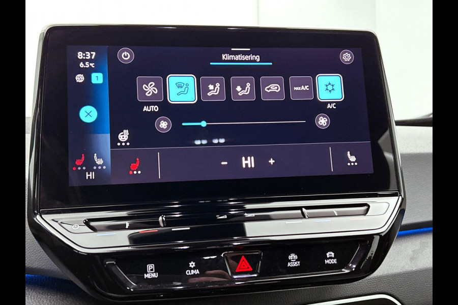 Volkswagen ID.3 Pro 58 kWh Navigatie Apple Carplay/Android Auto Camera Parkeersensoren Adaptive Cruise Control Full LED Matrix Stoel- en stuurverwarming Lichtmetalen velgen Climate Control