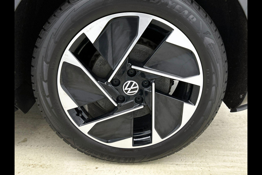 Volkswagen ID.3 Pro 58 kWh Navigatie Apple Carplay/Android Auto Camera Parkeersensoren Adaptive Cruise Control Full LED Matrix Stoel- en stuurverwarming Lichtmetalen velgen Climate Control