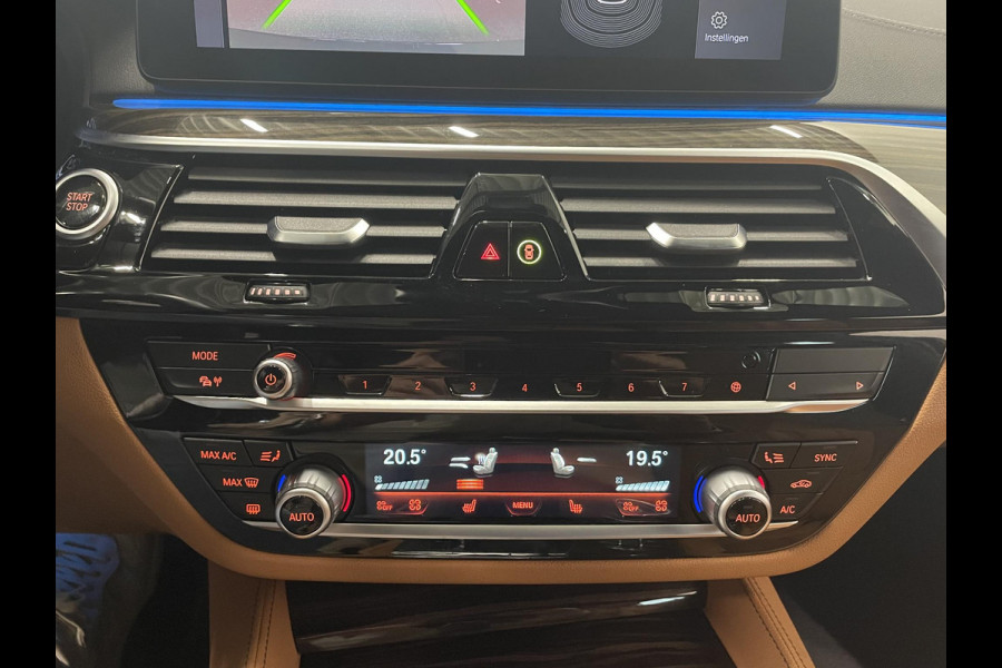 BMW 5 Serie Touring 530e Business Edition Plus 292 PK Aut. Leder Navi Carplay Cruise Control Full LED PDC VA + Camera