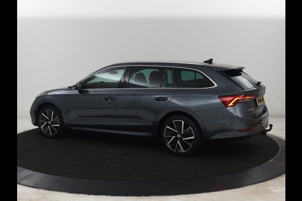 Škoda Octavia 1.4 TSI iV PHEV Business Edition Plus | Stoelverwarming | Trekhaak | Camera | Adaptive cruise | Carplay | Sfeerverlichting | Navigatie | Side Assist | Stuurverwarming | Plug In