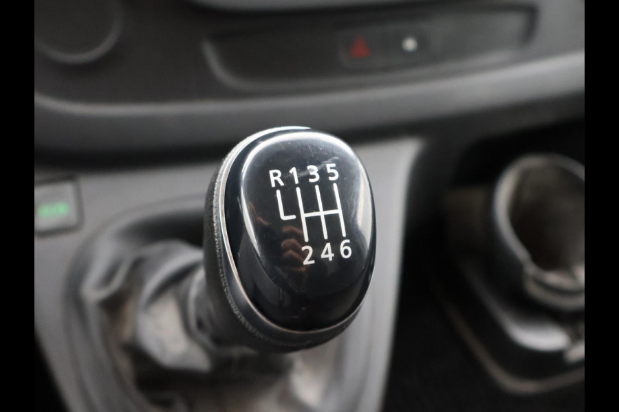 Renault Trafic 2.0 DCI 120 PK T26 L2H1 LANG COMFORT | LED | IMPERIAAL | APPLE CARPLAY | NAVIGATIE | DAB