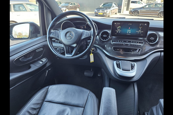 Mercedes-Benz V-Klasse 300d 4-MATIC Extra Lang DC Avantgarde | LED | ACC | Leder | Stoelverwarming | Burmester | App-connect | Trekhaak | LMV 19" | 360 Camera | Lane Assist | Schuifdeuren elektrisch |