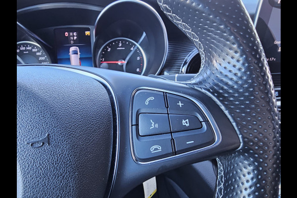 Mercedes-Benz V-Klasse 300d 4-MATIC Extra Lang DC Avantgarde | LED | ACC | Leder | Stoelverwarming | Burmester | App-connect | Trekhaak | LMV 19" | 360 Camera | Lane Assist | Schuifdeuren elektrisch |