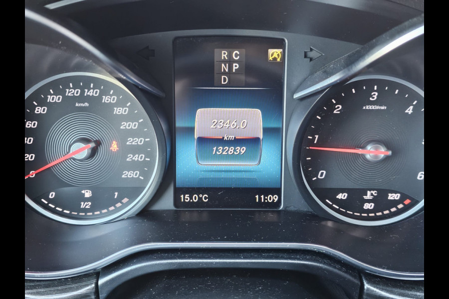 Mercedes-Benz V-Klasse 300d 4-MATIC Extra Lang DC Avantgarde | LED | ACC | Leder | Stoelverwarming | Burmester | App-connect | Trekhaak | LMV 19" | 360 Camera | Lane Assist | Schuifdeuren elektrisch |