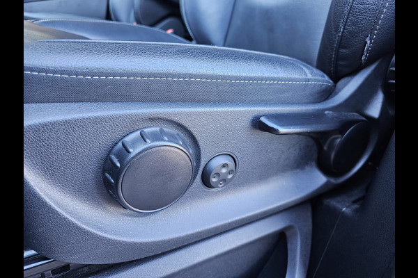 Mercedes-Benz V-Klasse 300d 4-MATIC Extra Lang DC Avantgarde | LED | ACC | Leder | Stoelverwarming | Burmester | App-connect | Trekhaak | LMV 19" | 360 Camera | Lane Assist | Schuifdeuren elektrisch |