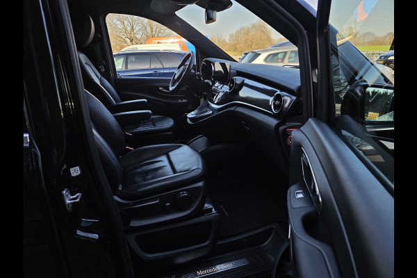 Mercedes-Benz V-Klasse 300d 4-MATIC Extra Lang DC Avantgarde | LED | ACC | Leder | Stoelverwarming | Burmester | App-connect | Trekhaak | LMV 19" | 360 Camera | Lane Assist | Schuifdeuren elektrisch |
