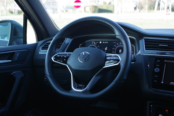 Volkswagen Tiguan 1.4 TSI eHybrid 245 PK R-Line BNS+ PHEV, Adap. Cruise Control, Camera, Carplay