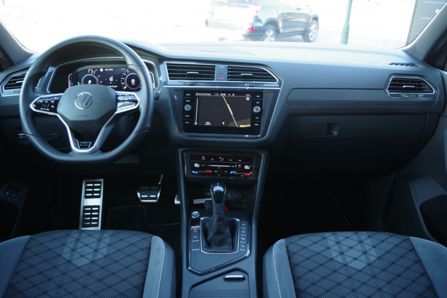 Volkswagen Tiguan 1.4 TSI eHybrid 245 PK R-Line BNS+ PHEV, Adap. Cruise Control, Camera, Carplay