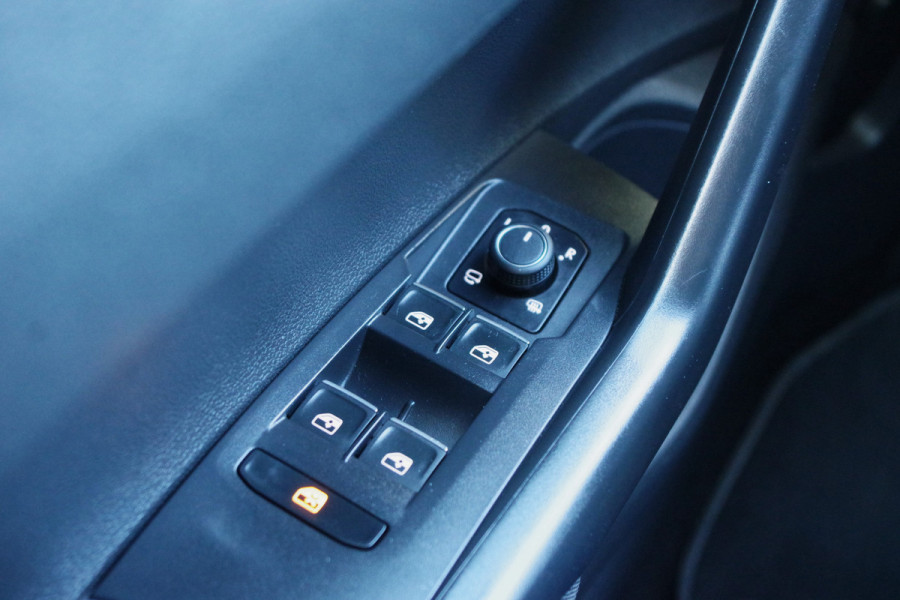 Volkswagen Polo 1.0 TSI DSG-Automaat R-Line, Camera, LED, Adap. Cruise Control, Digitale Cockpit