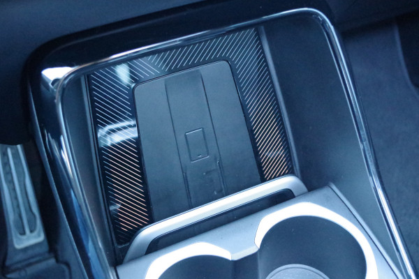 BMW X1 sDrive20i 170 PK M-Sport, Panoramadak, Adap. Cruise Control, Kuipstoelen, LED