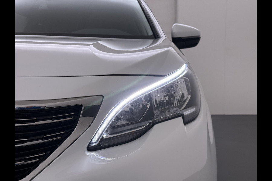 Peugeot 5008 T 131PK AUT-8 7-Pers. Navi 360°Camera Ecc Apple Carplay Android Auto Cruise Control Pdc Blue Executive Avantage Privacy Glas Lmv Isofix Led Regen-Lichtsensor Verkeersbord detectie Dealeronderhouden Origineel Nederlandse Auto 7 Zitter