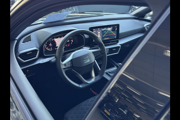 Seat Leon Sportstourer 1.0 TSI FR Business Intense NL-AUTO | CAMERA | STOEL/STUUR VERWARMING