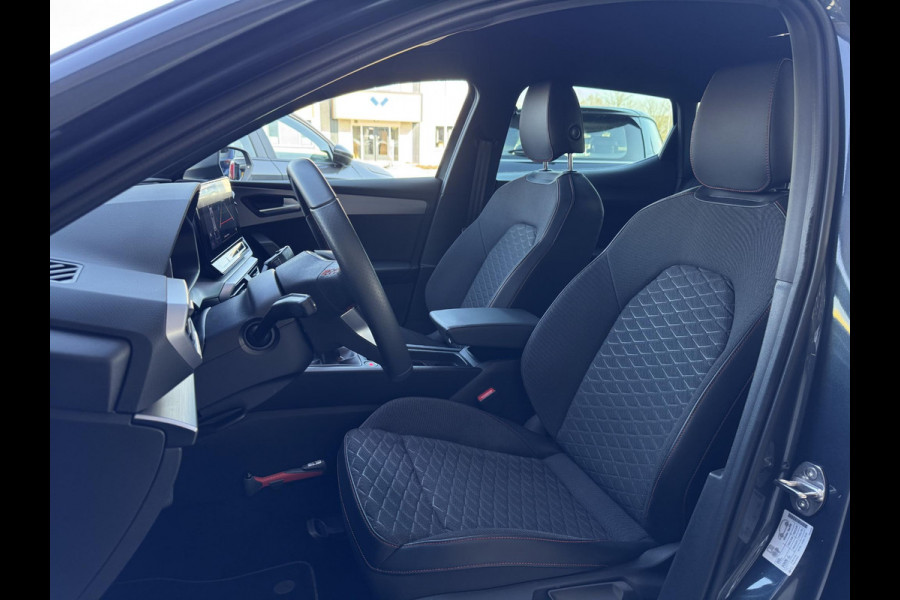 Seat Leon Sportstourer 1.0 TSI FR Business Intense NL-AUTO | CAMERA | STOEL/STUUR VERWARMING