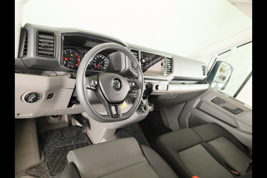 Volkswagen Crafter 35 2.0 TDI L3H3 Highline EURO VI 140 pk Automaat | Verlengde garantie | Navigatie | Parkeersensoren | Achteruitrijcamera | Cruise control |