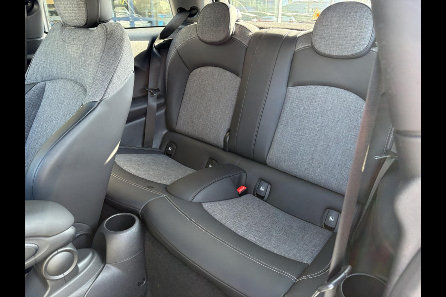 MINI Mini Electric Business Edition 33 kWh | PDC | Cruise Control | Climate Control | LED |