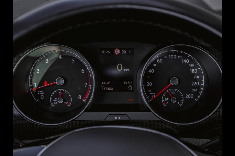 Volkswagen Golf Sportsvan 1.5 TSI ACT Highline Edition 1jr Garantie|Pano|Cruise|Trekhaak|Stoel-en Stuurverwarming|Navi|Camera