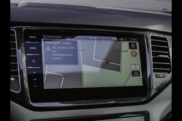 Volkswagen Golf Sportsvan 1.5 TSI ACT Highline Edition 1jr Garantie|Pano|Cruise|Trekhaak|Stoel-en Stuurverwarming|Navi|Camera