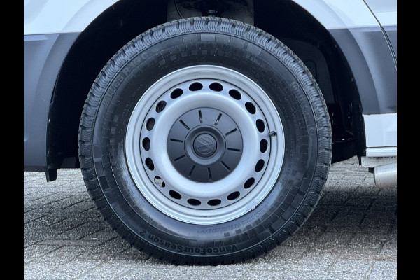 Volkswagen Crafter 2.0 TDI L3H3 Comfortline EURO 6 Fabrieksgarantie 2-2028 Airco Cruise Navi Voorruitverwarming Sensoren v/a