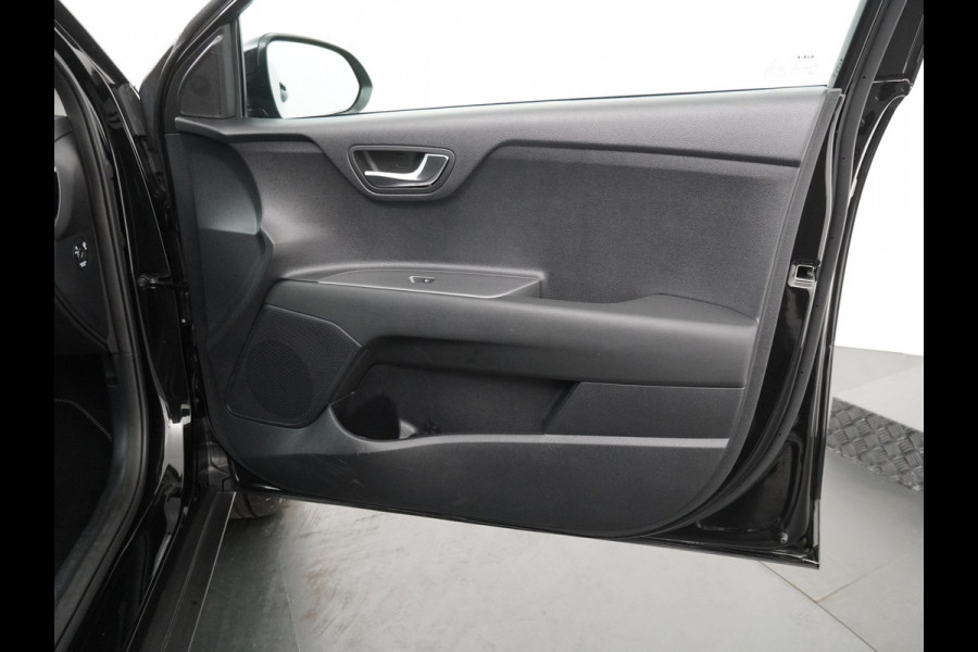 Kia Stonic 1.0 T-GDi MHEV GT-Line Airco - Apple Carplay/Android Auto - Cruise Control - Climate Control - Navigatie - Stoel/Stuur Verwarming - Virena Zekerheidspakket €895,-