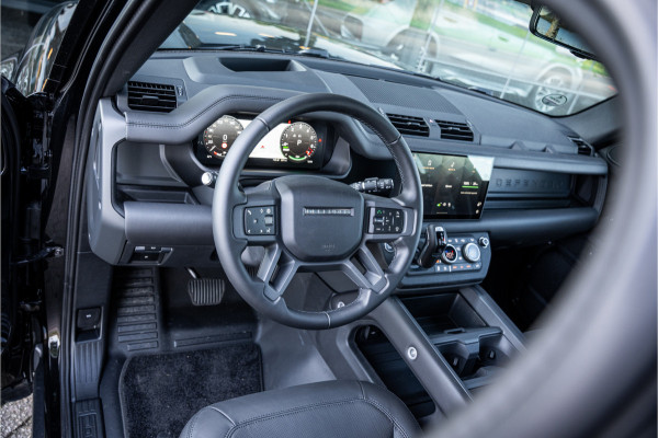 Land Rover Defender 110 P300e 110 FULL URBAN PACK ** Towing ** Cold Climate ** 23inch ** HSE X-Dynamic