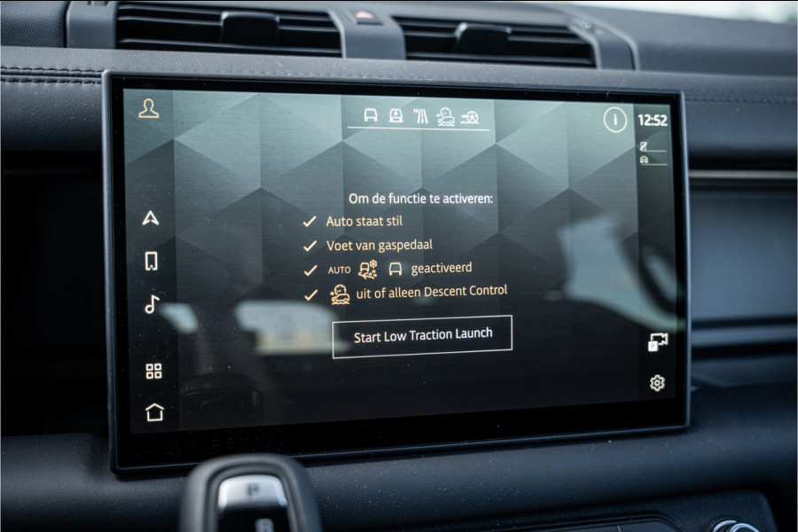 Land Rover Defender 110 P300e 110 FULL URBAN PACK ** Towing ** Cold Climate ** 23inch ** HSE X-Dynamic