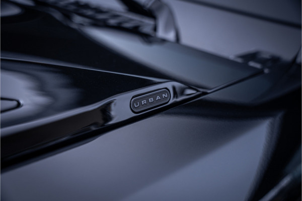 Land Rover Defender 110 P300e 110 FULL URBAN PACK ** Towing ** Cold Climate ** 23inch ** HSE X-Dynamic