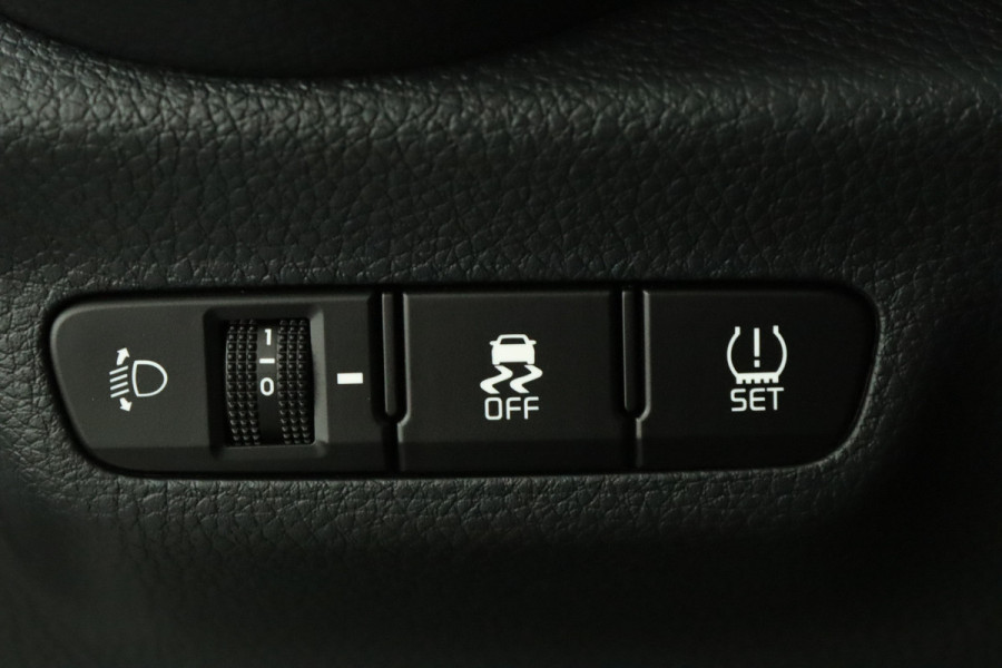 Kia Picanto 1.0 DPI DynamicLine Airco - Apple Carplay/Android Auto - Cruise Control - Navigatie - Achteruitrijcamera - Fabrieksgarantie tot 02-2032