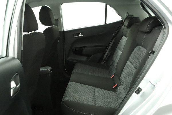 Kia Picanto 1.0 DPI DynamicLine Airco - Apple Carplay/Android Auto - Cruise Control - Navigatie - Achteruitrijcamera - Fabrieksgarantie tot 02-2032