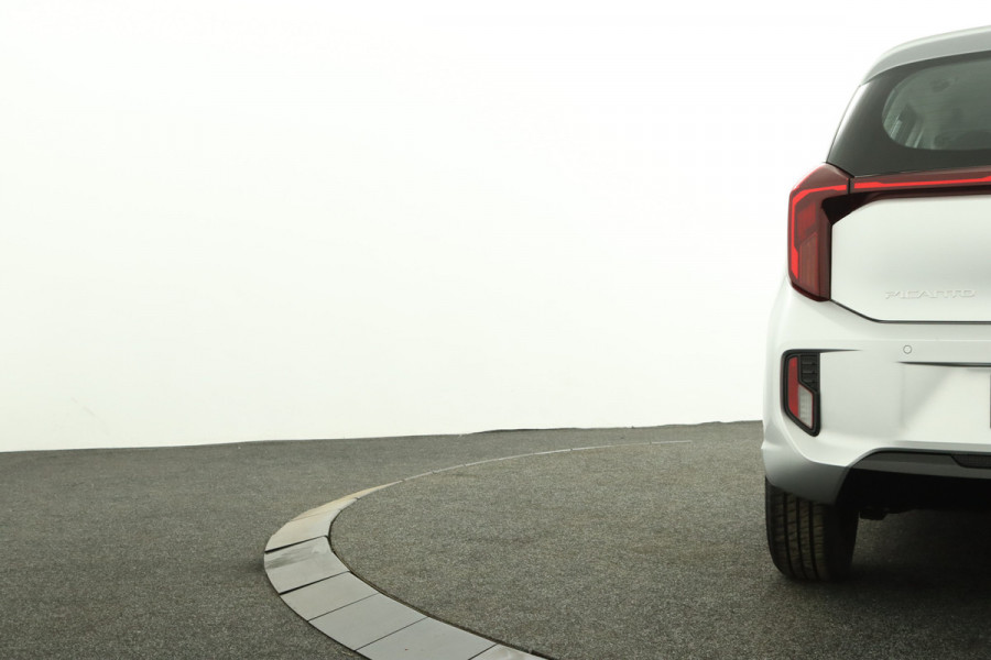 Kia Picanto 1.0 DPI DynamicLine Airco - Apple Carplay/Android Auto - Cruise Control - Navigatie - Achteruitrijcamera - Fabrieksgarantie tot 02-2032