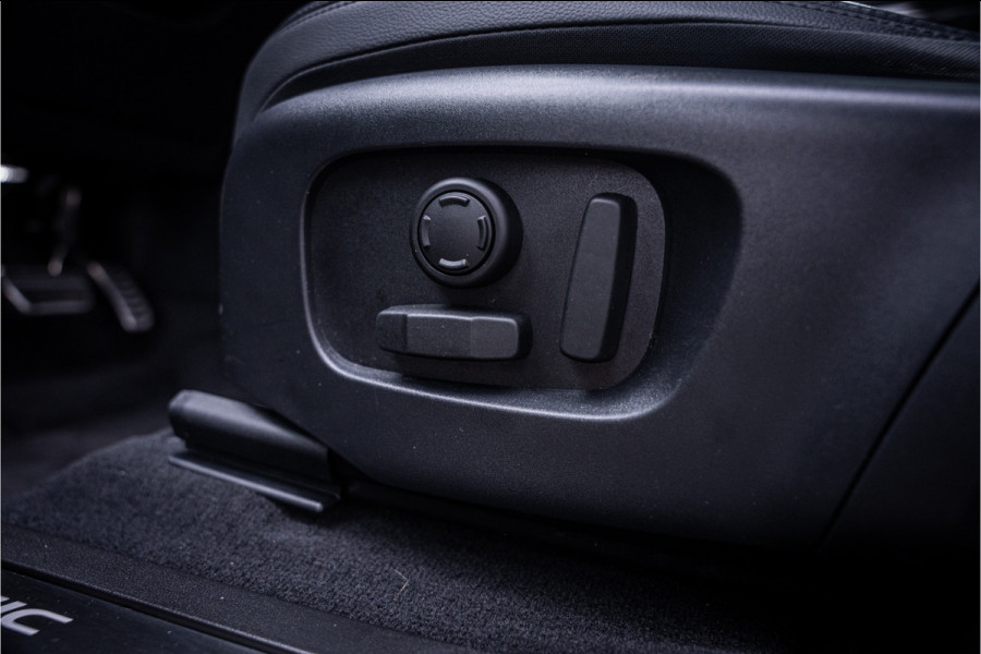 Land Rover Range Rover Evoque P300e AWD R-Dynamic SE ** 20inch ** Cold Climate ** Drive Pack ** Meridian