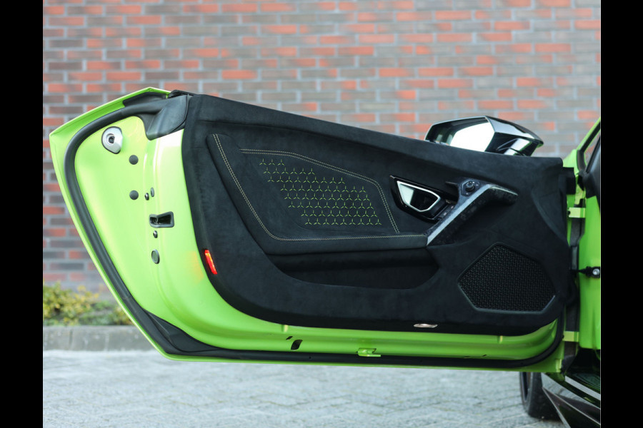 Lamborghini Huracan 5.2 V10 Performante | Verde Ithaca - Lift - Camera