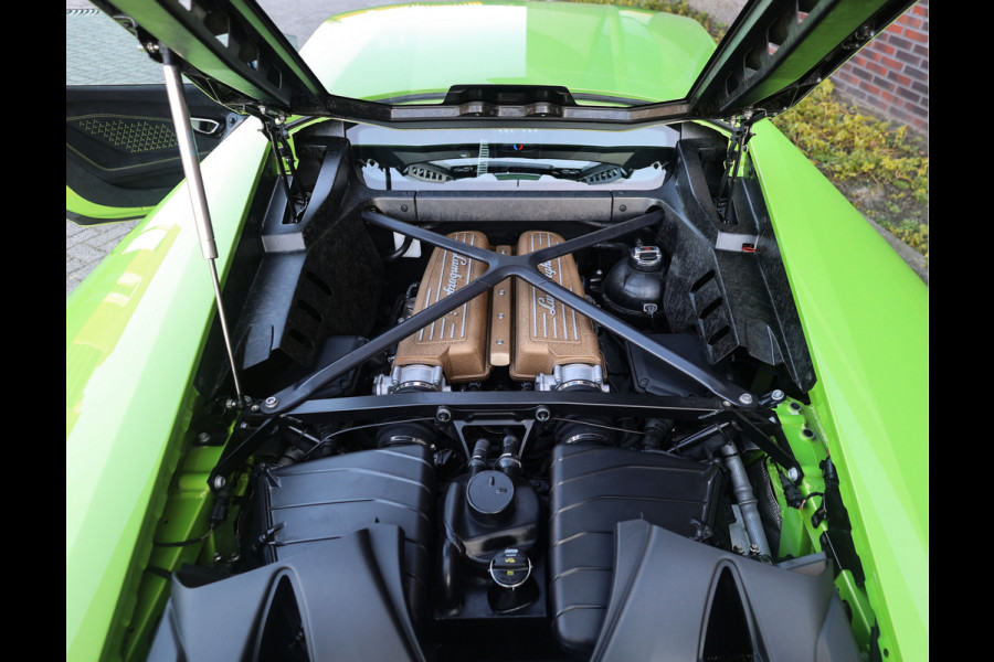 Lamborghini Huracan 5.2 V10 Performante | Verde Ithaca - Lift - Camera