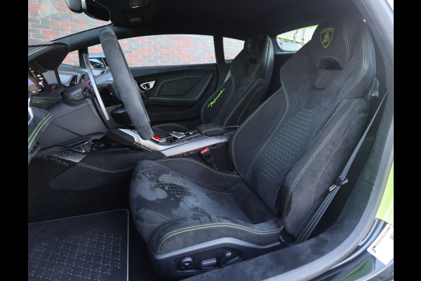 Lamborghini Huracan 5.2 V10 Performante | Verde Ithaca - Lift - Camera