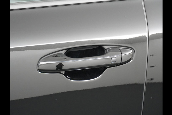 Kia Niro EV DynamicLine 64.8 kWh Airco - Apple Carplay/Android Auto - Cruise Control - Navigatie - Achteruitrijcamera - Fabrieksgarantie tot 02-2032