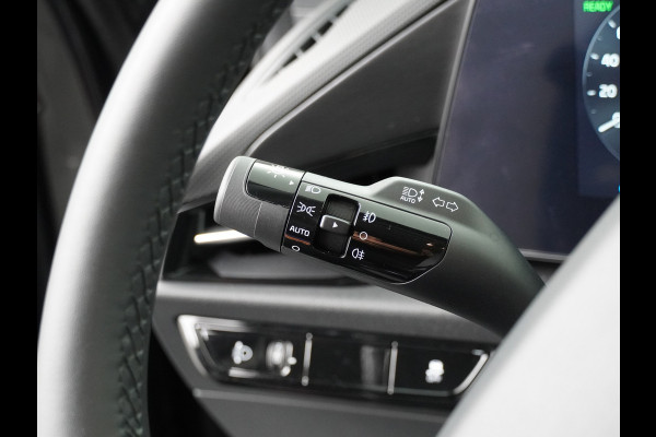 Kia Niro EV DynamicLine 64.8 kWh Airco - Apple Carplay/Android Auto - Cruise Control - Navigatie - Achteruitrijcamera - Fabrieksgarantie tot 02-2032