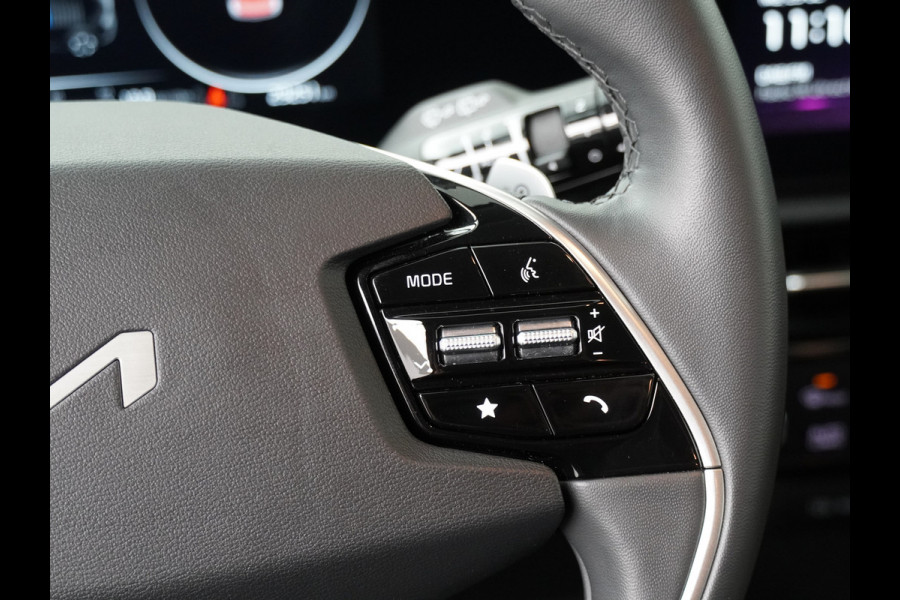 Kia Niro EV DynamicLine 64.8 kWh Airco - Apple Carplay/Android Auto - Cruise Control - Navigatie - Achteruitrijcamera - Fabrieksgarantie tot 02-2032