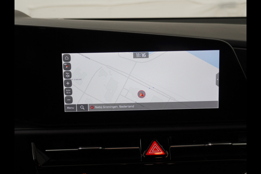 Kia Niro EV DynamicLine 64.8 kWh Airco - Apple Carplay/Android Auto - Cruise Control - Navigatie - Achteruitrijcamera - Fabrieksgarantie tot 02-2032