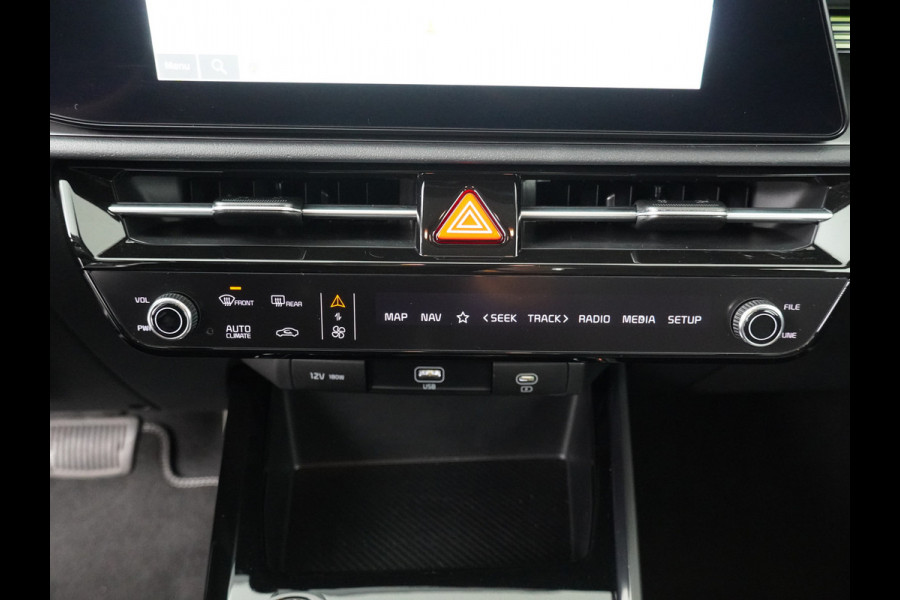 Kia Niro EV DynamicLine 64.8 kWh Airco - Apple Carplay/Android Auto - Cruise Control - Navigatie - Achteruitrijcamera - Fabrieksgarantie tot 02-2032