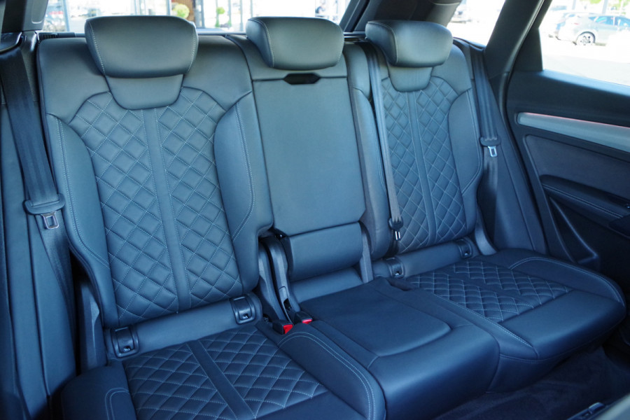 Audi Q5 50 TFSI e Quattro 300 PK S-Line Edition Competition, Panoramadak, RS-Leder, Adap. Cruise Control, 360 Camera, Memory, Winterpakk