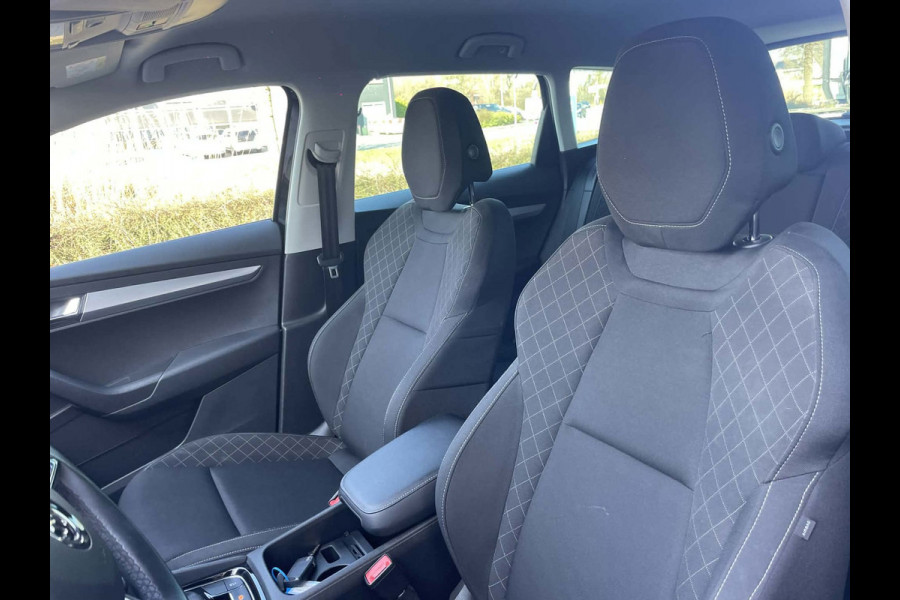Škoda Karoq 1.0 TSI Clever Edition AUTOMAAT