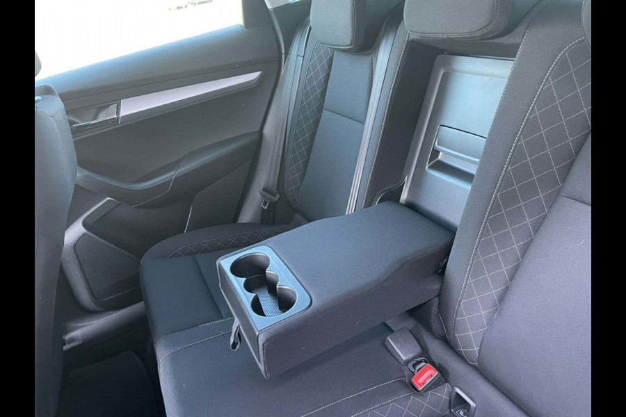 Škoda Karoq 1.0 TSI Clever Edition AUTOMAAT
