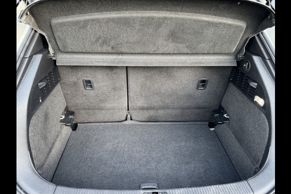 Audi A1 Sportback 1.0 TFSI Advance Sport | S-Line | Xenon | Stoelverw. | Climate Controle | Prijs Rijklaar!!