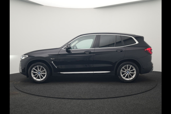 BMW X3 xDrive30e X Line FACELIFT Plug In Hybrid 293pk Dealer O.H. PHEV | 360 Camera | Sportstoelen Verwarmd | Apple Carplay | Hifi Audio | Virtual Cockpit | Navigatie | Cruise Control | DAB | LED Koplampen | 18"L.M |