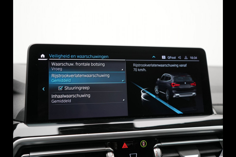 BMW X3 xDrive30e X Line FACELIFT Plug In Hybrid 293pk Dealer O.H. PHEV | 360 Camera | Sportstoelen Verwarmd | Apple Carplay | Hifi Audio | Virtual Cockpit | Navigatie | Cruise Control | DAB | LED Koplampen | 18"L.M |