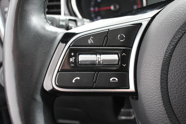 Kia Ceed Sportswagon 1.4 T-GDi Automaat DynamicLine | Panoramadak | Adaptive Cruise Control | Lane Assist | Camera | Stoel/Stuurverwarming | Apple Carplay/Android Auto | JBL Soundsystem | Navigatie |