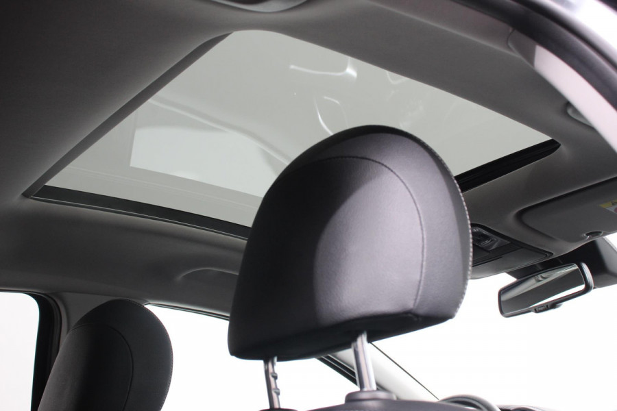 Kia Ceed Sportswagon 1.4 T-GDi Automaat DynamicLine | Panoramadak | Adaptive Cruise Control | Lane Assist | Camera | Stoel/Stuurverwarming | Apple Carplay/Android Auto | JBL Soundsystem | Navigatie |