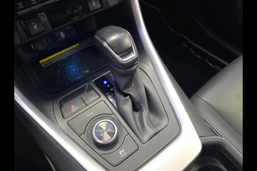 Toyota RAV4 2.5 Hybrid AWD Bi-Tone KEURIGE WAGEN!