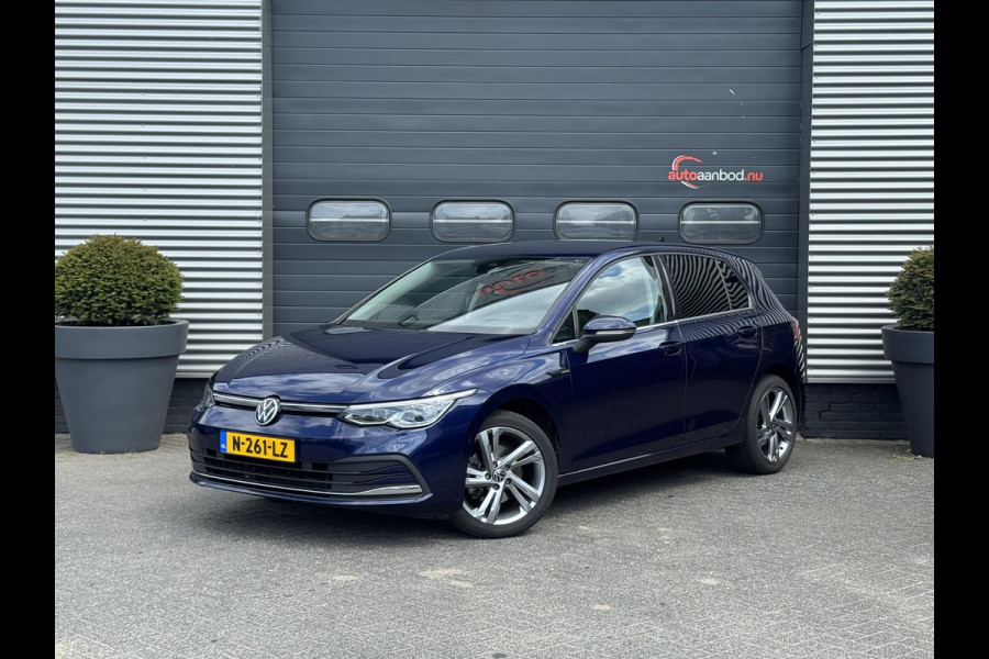 Volkswagen Golf 1.5 TSI Style | Adaptive Cruise Control | Head-Up Display | Massage | DAB | Parkeersensoren |
