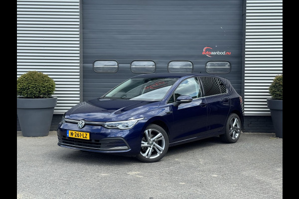 Volkswagen Golf 1.5 TSI Style | Adaptive Cruise Control | Head-Up Display | Massage | DAB | Parkeersensoren |