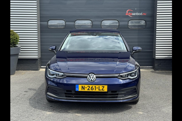 Volkswagen Golf 1.5 TSI Style | Adaptive Cruise Control | Head-Up Display | Massage | DAB | Parkeersensoren |